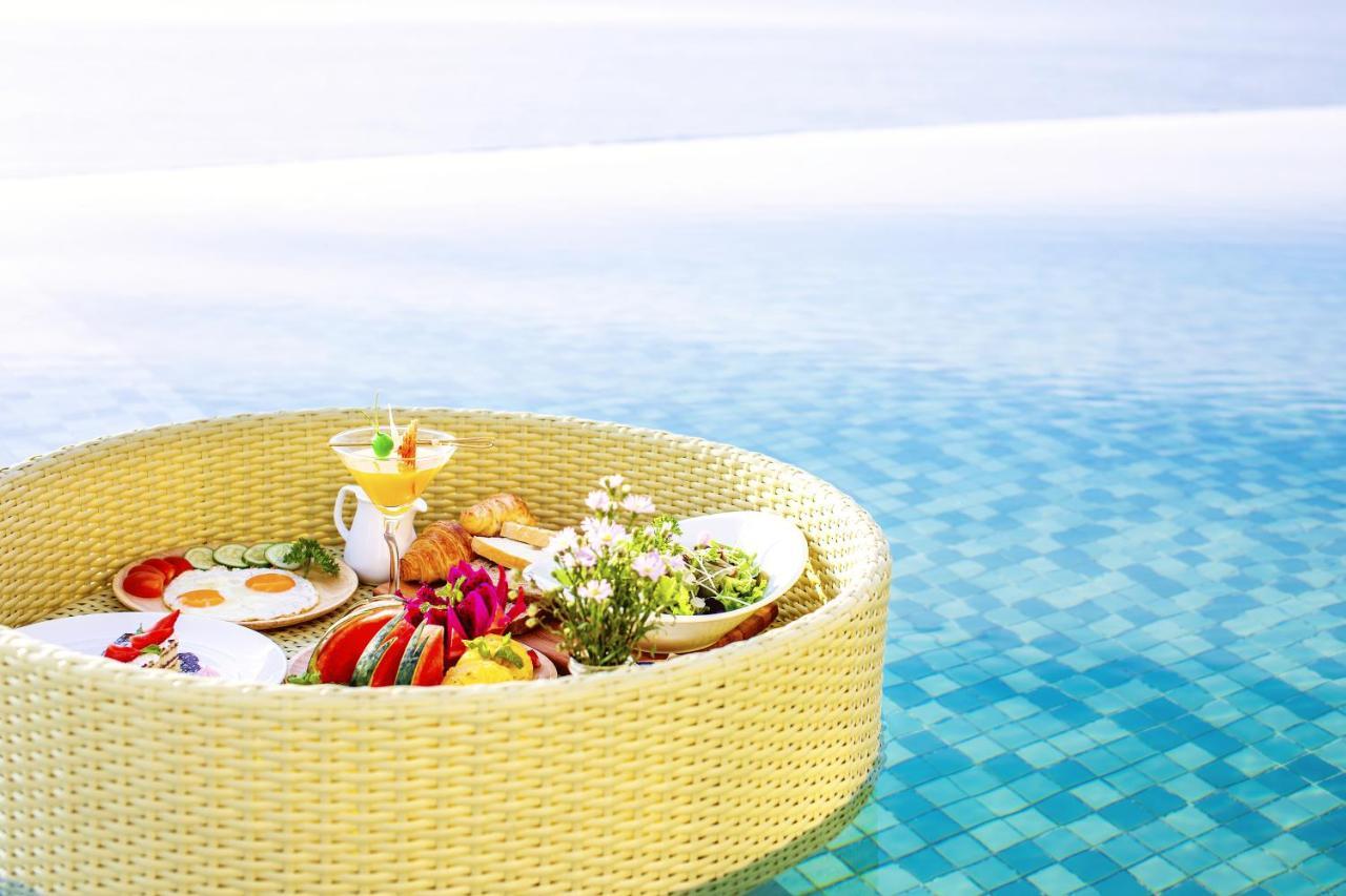 Maximilan Danang Beach Hotel Екстер'єр фото